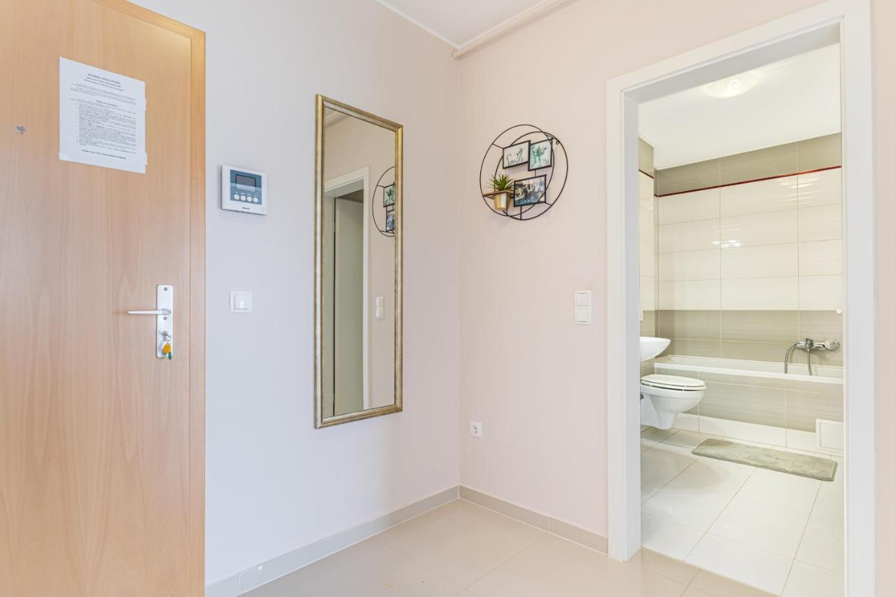 Апартаменты Apartament Belles Roses Брашов Экстерьер фото